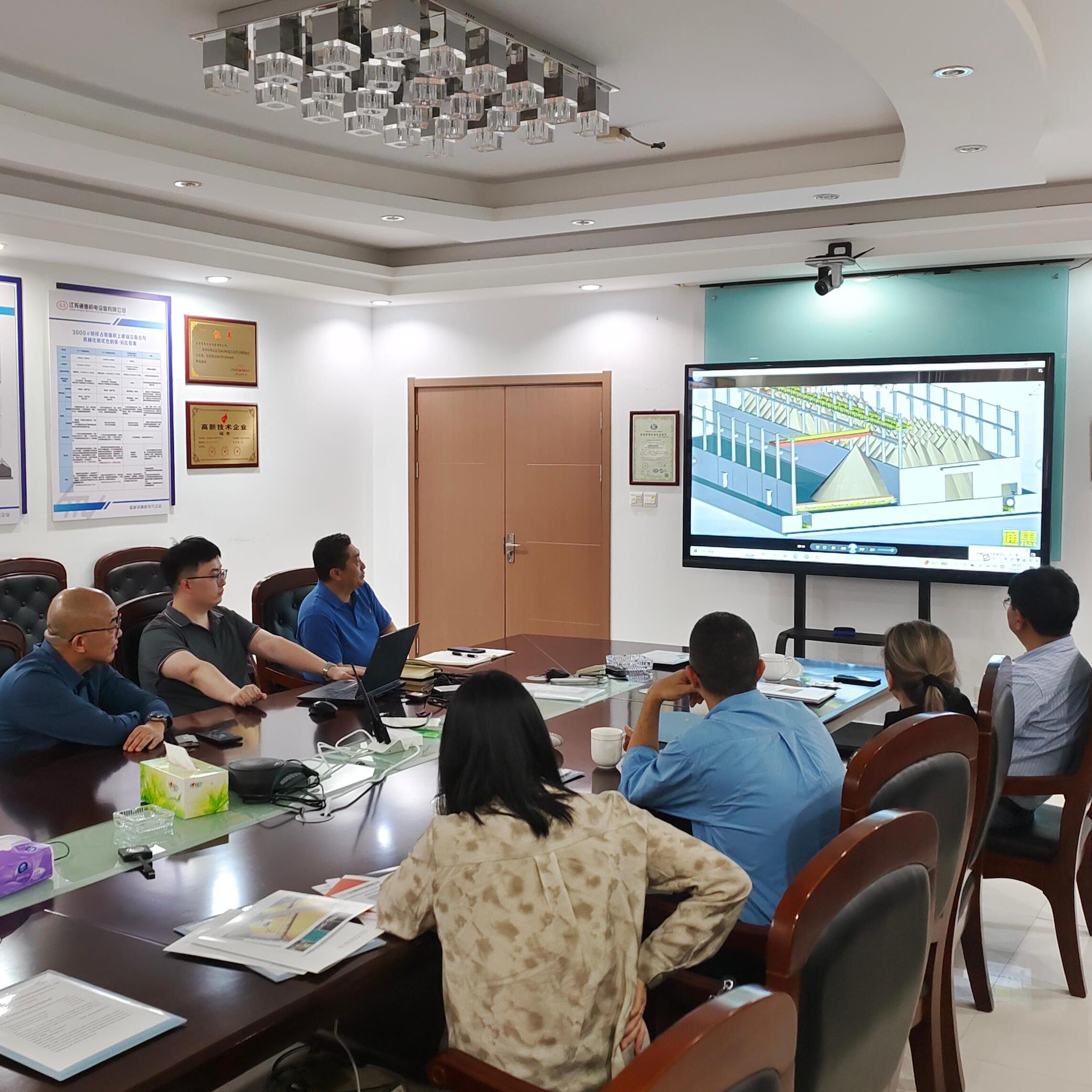 江蘇通惠散料機械化房式倉出倉機系統迎來海外客戶考察